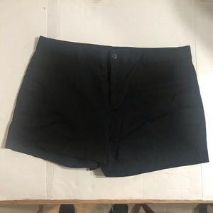 Gap Khakis shorts size 18